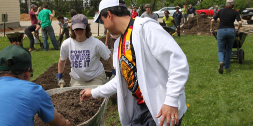 Bradshaw-Knight Foundation supports urban agriculture.